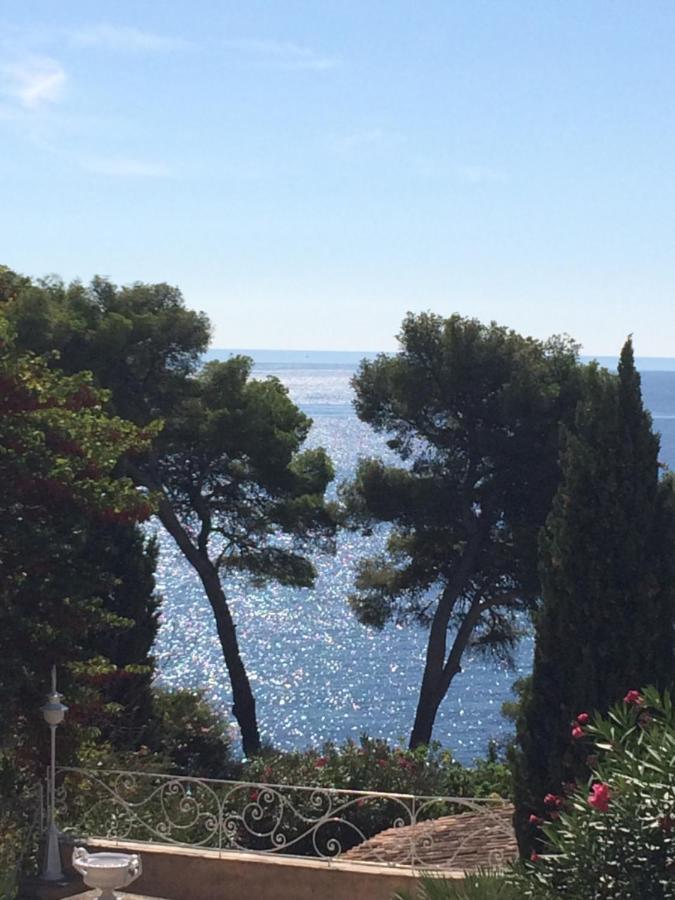 Les Bruyeres Bed & Breakfast Saint-Mandrier-sur-Mer Exterior photo